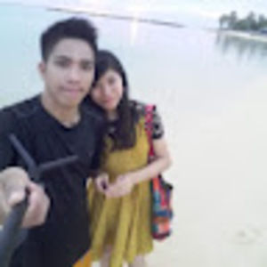 Meet your Posher, Rishallyn